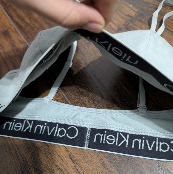 Calvin Klein Mint Bralette - NWT! - Picture 3 of 5